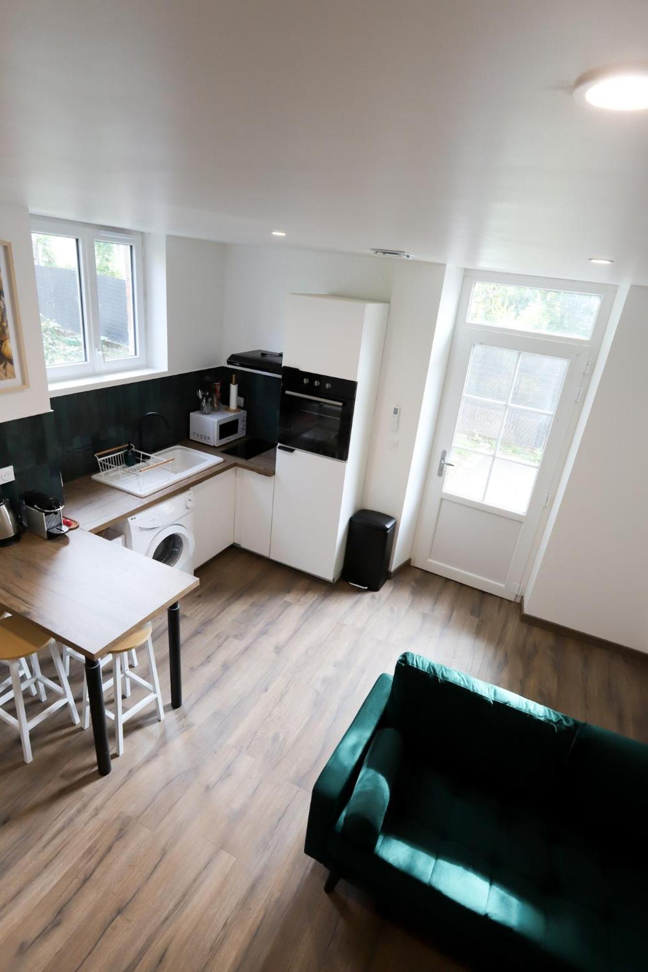 Maison Au Calme, Proche Gare & Centre-ville Apartment
