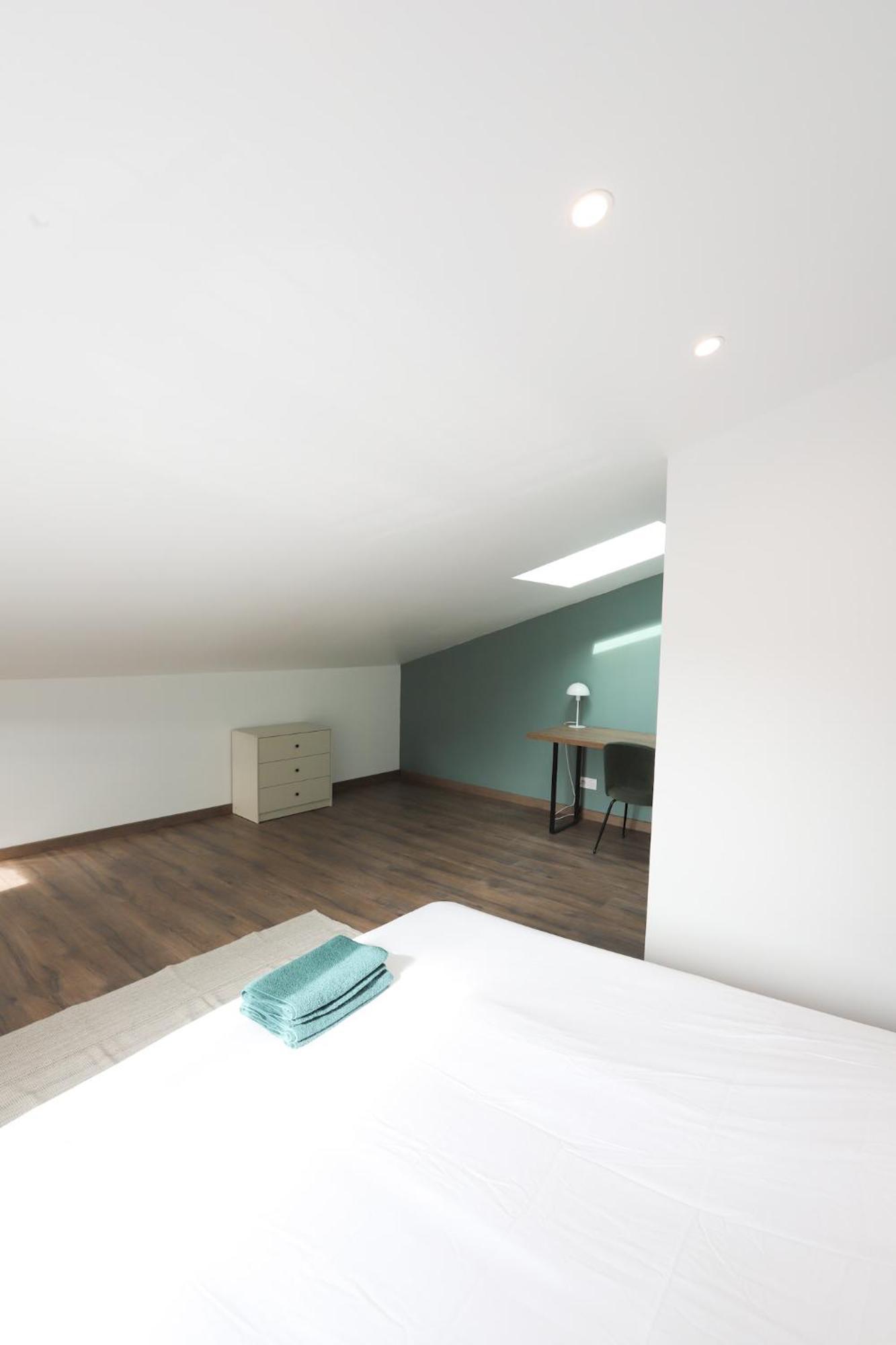 Apartment Maison Au Calme, Proche Gare & Centre-ville