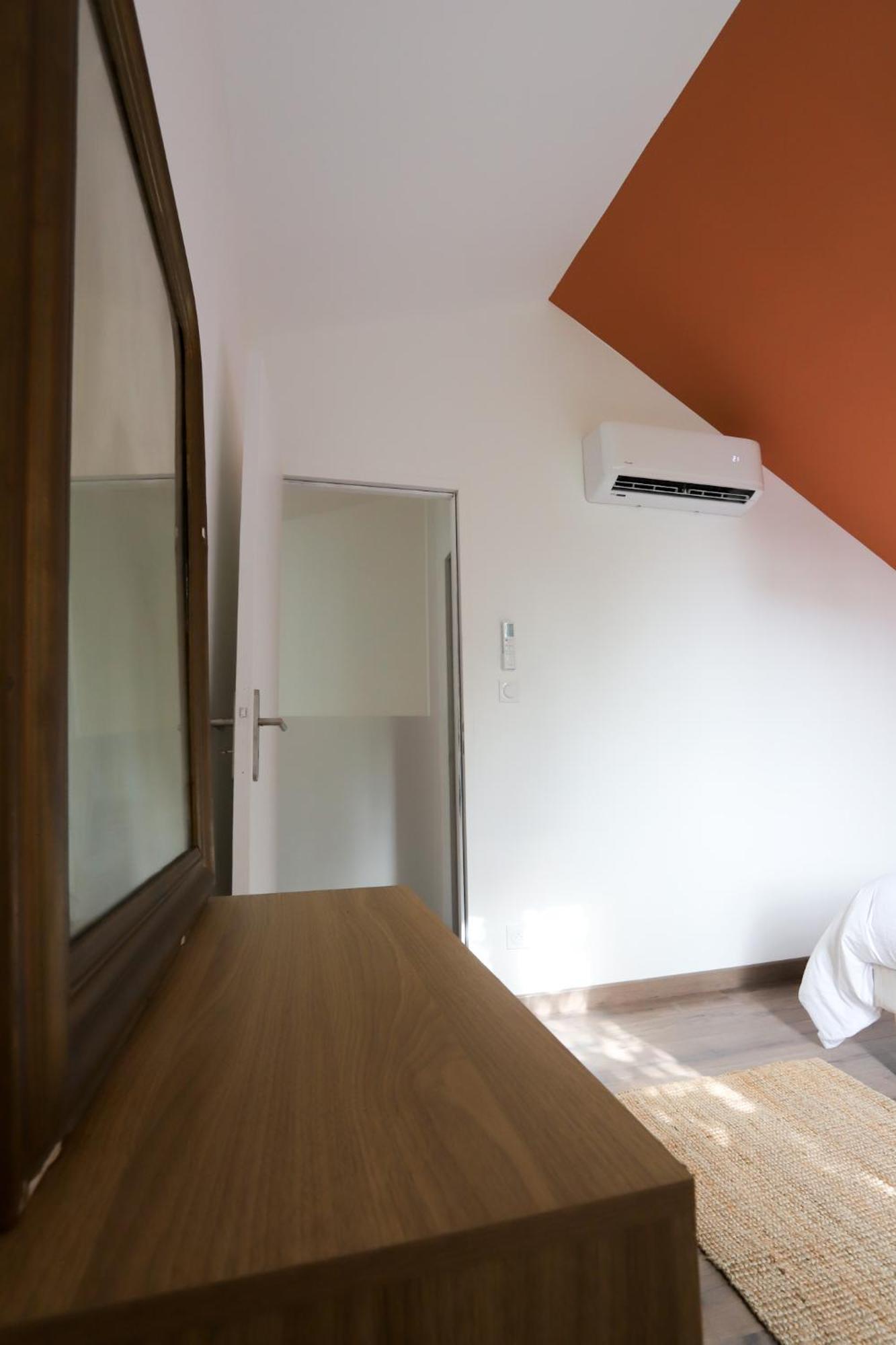 Apartment Maison Au Calme, Proche Gare & Centre-ville